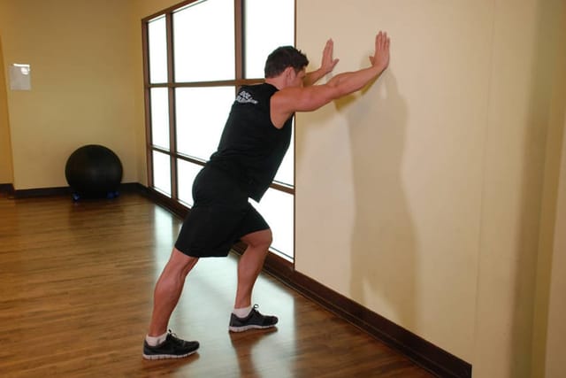 Wall Calf Stretch, start position