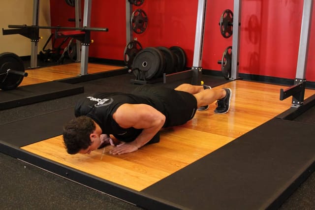 Close-Grip Push-Up, finish position