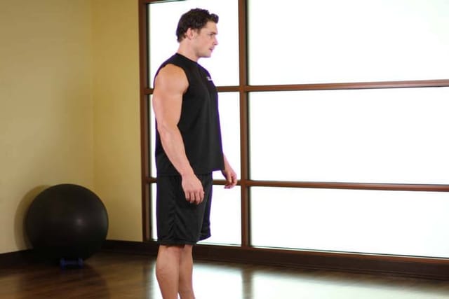 Upper Back Stretch, start position