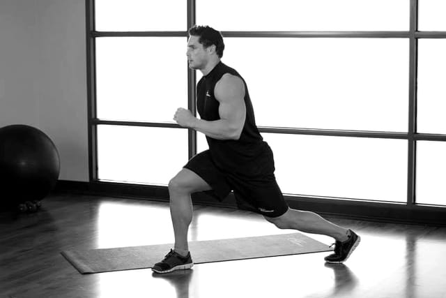 Split squat, start position